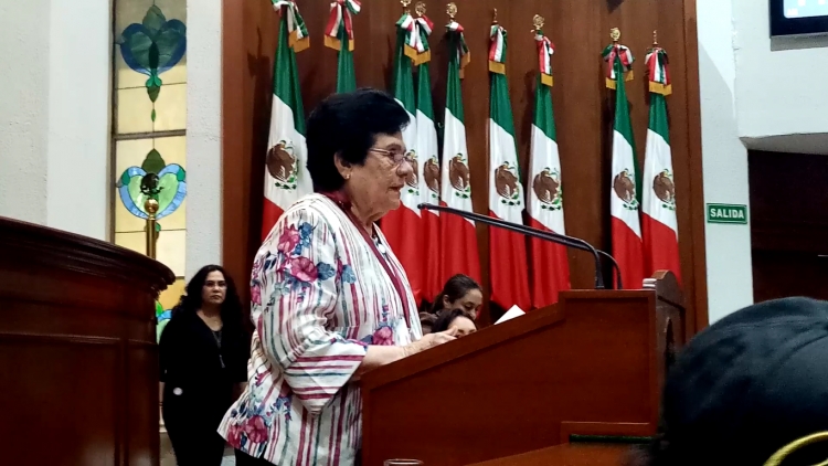 Recibe Mech&eacute; Murillo el premio 'Dra. Norma Corona Sapi&eacute;n'