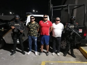 Decomisan mil dosis de fentanilo y detienen a tres hombres en Monterrey