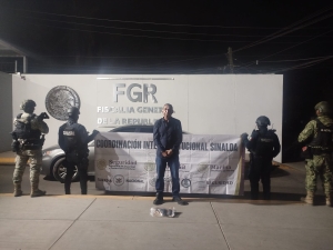 Grupo Interinstitucional asegura a civil armado en Culiac&aacute;n