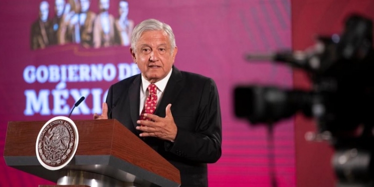 L&oacute;pez Obrador presenta Padr&oacute;n de Confianza Ciudadana para reducir las visitas de inspectores a empresas