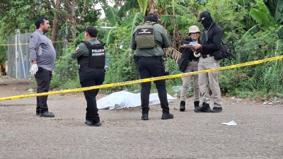 Localizan a hombre asesinado y encobijado en la sindicatura de Costa Rica en Culiac&aacute;n
