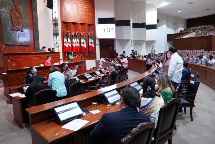 Presenta Fiscal&iacute;a segunda solicitud de juicio de procedencia contra Estrada