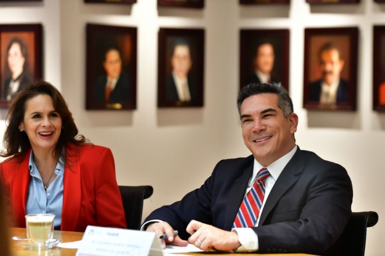 Fiscal de Campeche aclar&oacute; que cateo a casa de Alito Moreno &ldquo;Fue para verificar los materiales&rdquo;; Alito se va del pa&iacute;s en gira
