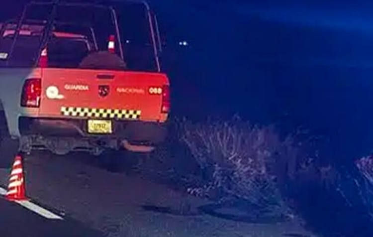 &iexcl;Encobijado! Hallan un hombre asesinado a balazos a un lado de la maxipista, en Quil&aacute;