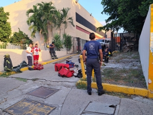 Conato de incendio en Infonavit Humaya provoca alarma de rescatistas