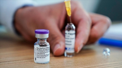 Vacuna de Pfizer obtiene aprobaci&oacute;n total y podr&aacute; venderse directamente