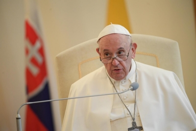El Papa Francisco arrib&oacute; a Eslovaquia