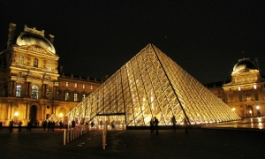 El Louvre cuelga casi medio mill&oacute;n de obras en internet