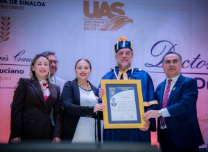 Entrega la UAS el Grado de Doctor Honoris Causa a Luciano Concheiro, reconociendo su aporte acad&eacute;mico y cient&iacute;fico