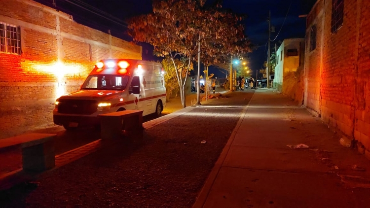 Balean en el pie y golpean a hombre en Culiac&aacute;n