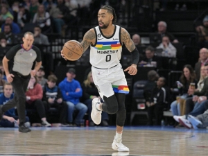 Lakers recuperan a D&rsquo;Angelo Russell en busca de playoffs