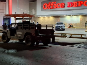 Gatilleros perpetran ataque contra papeler&iacute;a de la Isla Musala