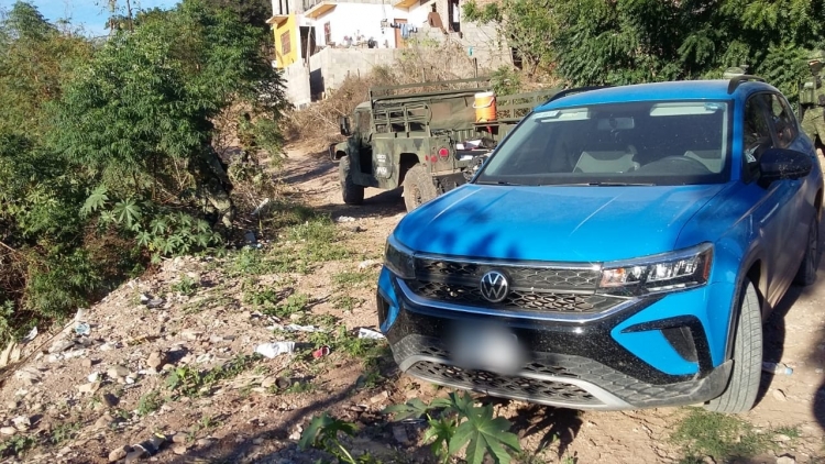Bomu asegura camioneta cargada con cartuchos y municiones, en Culiac&aacute;n