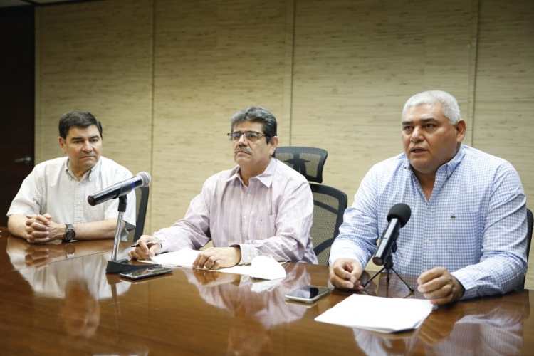Otorga Quirino pr&oacute;rroga hasta el 31 de mayo para pago de tr&aacute;mites vehiculares