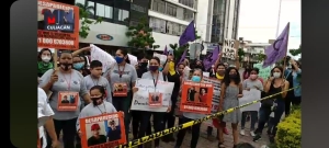 Van colectivos ahora por la cabeza de Estrada Ferreiro