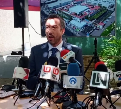 No descarta diputado Gene Boj&oacute;rquez desbandada de diputados del PAS