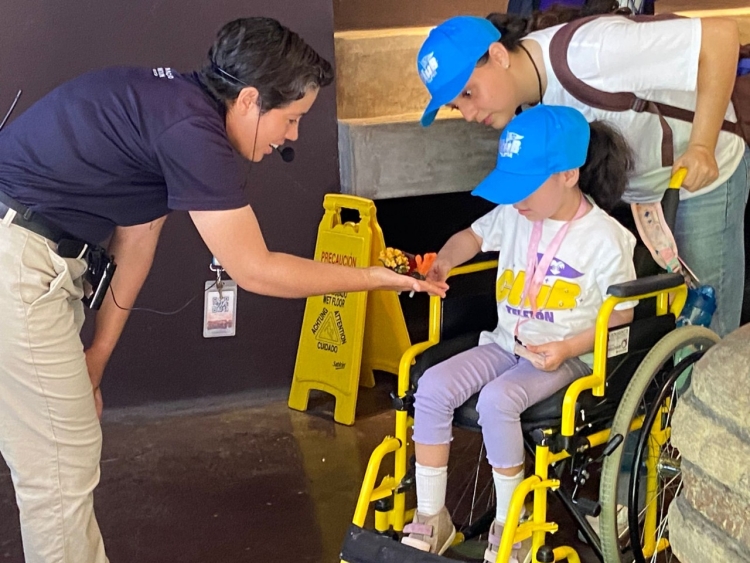 El Gran Acuario Mazatl&aacute;n es inclusi&oacute;n, educaci&oacute;n y compromiso con gu&iacute;as en lengua de se&ntilde;as y otras acciones