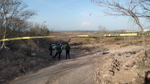 Un hombre muere y otro huye en persecuci&oacute;n entre polic&iacute;as de la sindicatura de El Tamarindo