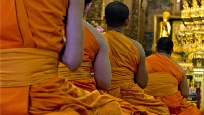 Esc&aacute;ndalo en Tailandia: templo budista se queda sin monjes por dar positivo a test de metanfetamina