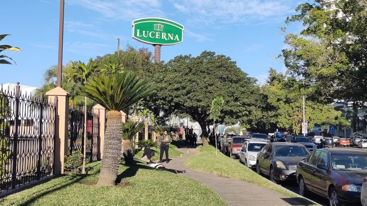 Asesinan a balazos a mesero de hotel, en Culiac&aacute;n