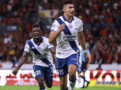 Puebla sorprende 3-2 al Atlas y deja de ser sotanero