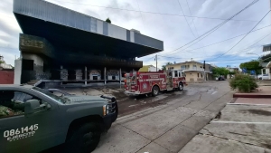 Registran incendio en una hielera abandonada, en la Colonia Centro de Culiac&aacute;n