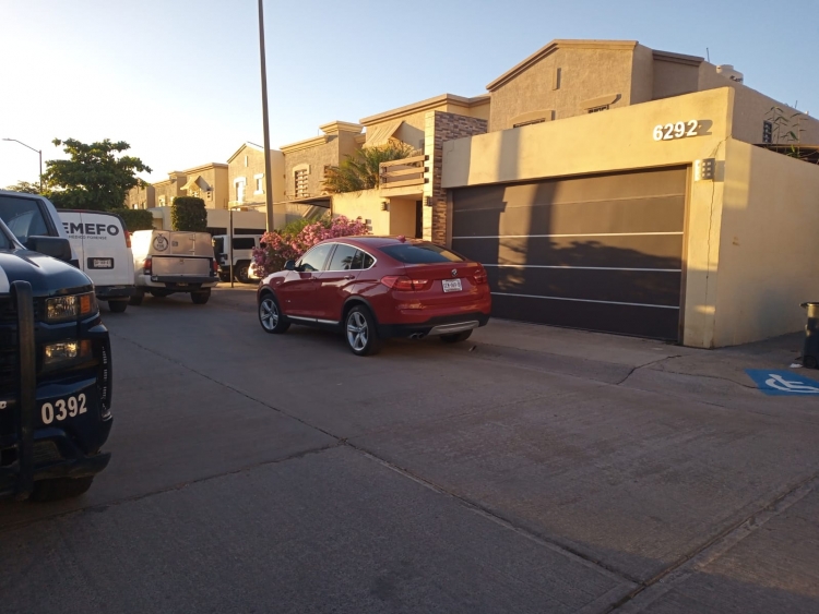 Vecino del fraccionamiento Stanza Solare es encontrado asesinado en las escaleras de su domicilio, en Culiac&aacute;n