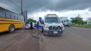 Dos heridos en choque sobre la carretera Culiac&aacute;n-Eldorado