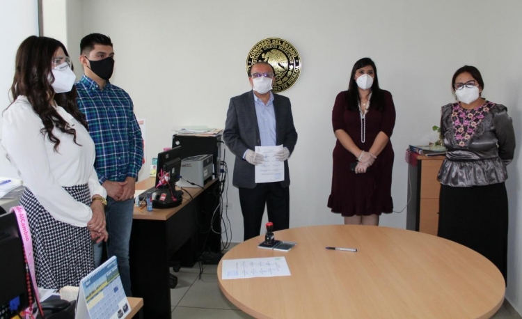 Proponen las y los diputados del PRI reconocimiento a trabajadores del sector salud