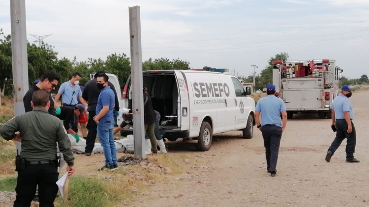 Encuentran el cuerpo de una mujer flotando en un canal al sur de la ciudad