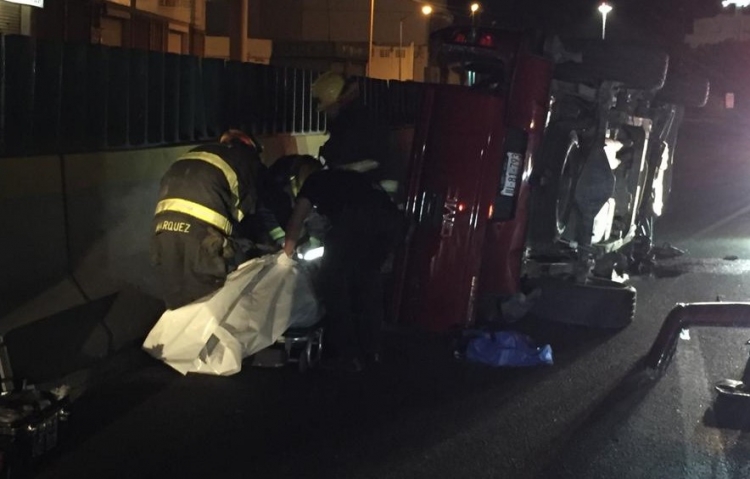 Fallece un hombre en un accidente tipo volcadura en el Centro de Culiac&aacute;n