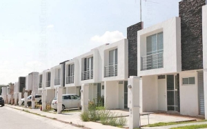Sobreoferta frena la venta de vivienda en Culiac&aacute;n, la cual oscila arriba de los 2 millones de pesos