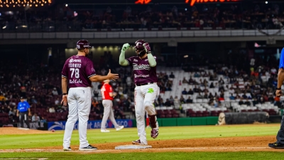 Peg&oacute; Tomateros tremenda paliza a Venados
