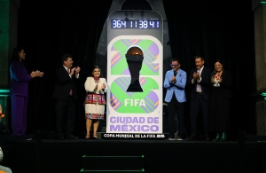 Develan en la CDMX el reloj a un a&ntilde;o de la Copa del Mundo 2026