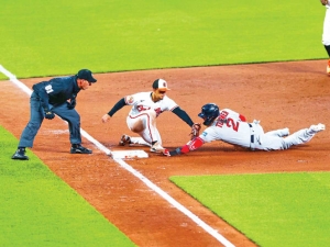 El sonorense Ram&oacute;n Ur&iacute;as aporta en el triunfo de Orioles