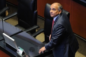 Manuel A&ntilde;orve, cercano a &lsquo;Alito&rsquo;, asume coordinaci&oacute;n del PRI en el Senado tras salida de Chong