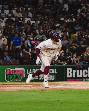 Tomateros toma ventaja en el primero de la serie ante Ca&ntilde;eros