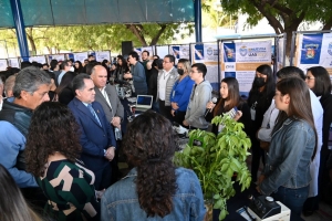 Invita Rector de la UAS a bachilleres de todo Sinaloa a la Muestra Profesiogr&aacute;fica