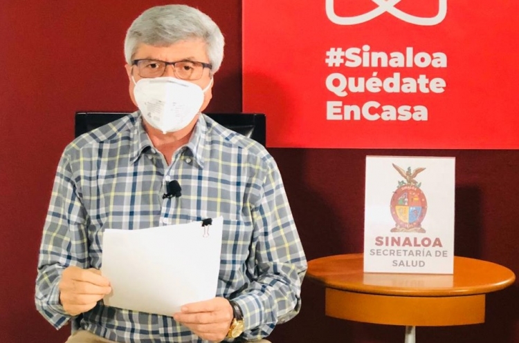 Dr. Efr&eacute;n Encinas Torres, Secretario de Salud