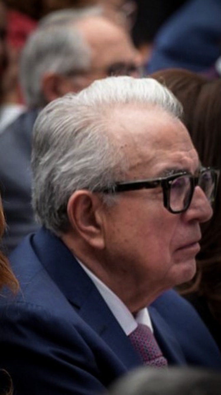 Reaparece el Gobernador con licencia Rocha Moya para comparecer ante la FGR
