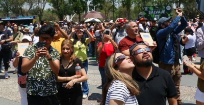 Aumentan las b&uacute;squedas en Google sobre dolor de ojos tras el Eclipse Solar Total que fue visible en M&eacute;xico, Estados Unidos y Canad&aacute;