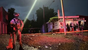 Gatilleros asesinan a un hombre en la colonia Los Huizaches