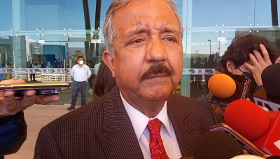 Por mi actitud no voy a retirar las controversias, respondi&oacute; Ferreiro al gobernador