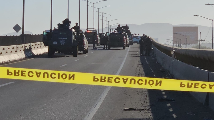 Hieren a balazos a un polic&iacute;a estatal cuando gatilleros lo atacaron en La Costerita