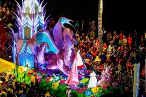 Definir&aacute;n Qu&iacute;mico y Rocha Moya este viernes si hay Carnaval en Mazatl&aacute;n