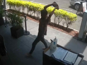 Vinculan a proceso a sujeto que lesion&oacute; con una piedra a un joven en taquer&iacute;a de la CDMX