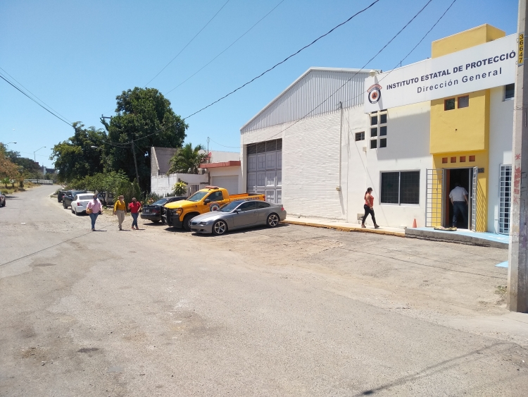 Que los dejen trabajar, piden propietarios de las papeler&iacute;as a Protecci&oacute;n Civil