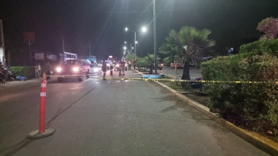 Muri&oacute; motociclista en Culiacancito al impactarse y por no portar casco