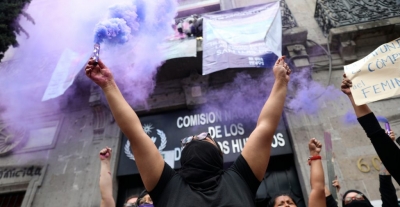 AMLO desestima protesta de mujeres en CNDH por &ldquo;prensa conservadora&rdquo;