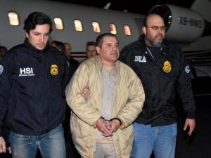"El Chapo" Guzm&aacute;n solicita formalmente su extradici&oacute;n a M&eacute;xico ante tribunal de Nueva York; pide se respeten sus derechos